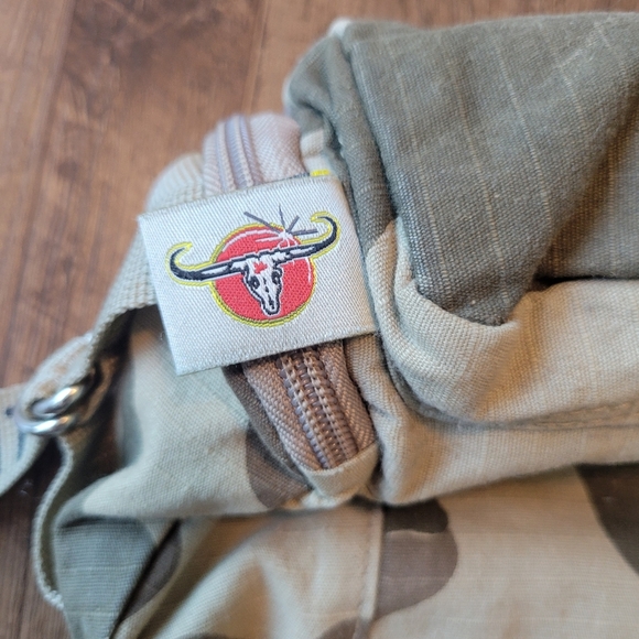 Carabao Energy Drink Merch Camo Franny Pack Belt Bag - Picture 5 of 8